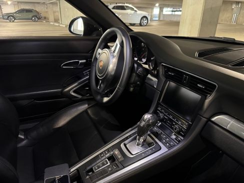 Used 2015 Porsche 911 Carrera image 5
