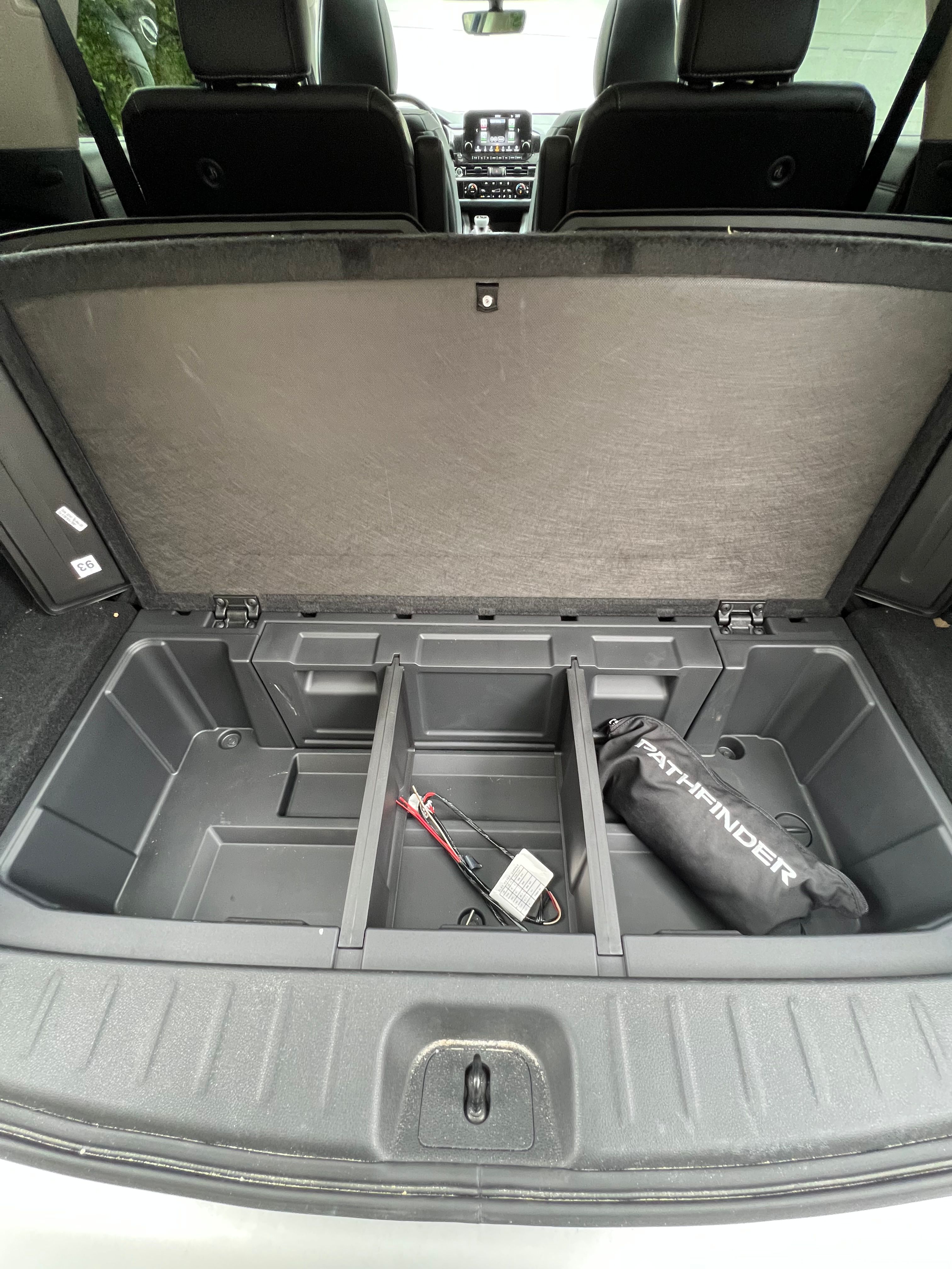 Used 2023 Nissan Pathfinder Platinum AWD/4WD image 23