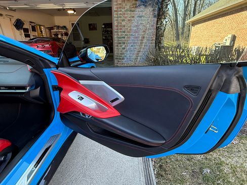 Used 2021 Chevrolet Corvette Stingray Preferred Cpe w/ Z51 Performance Package image 18