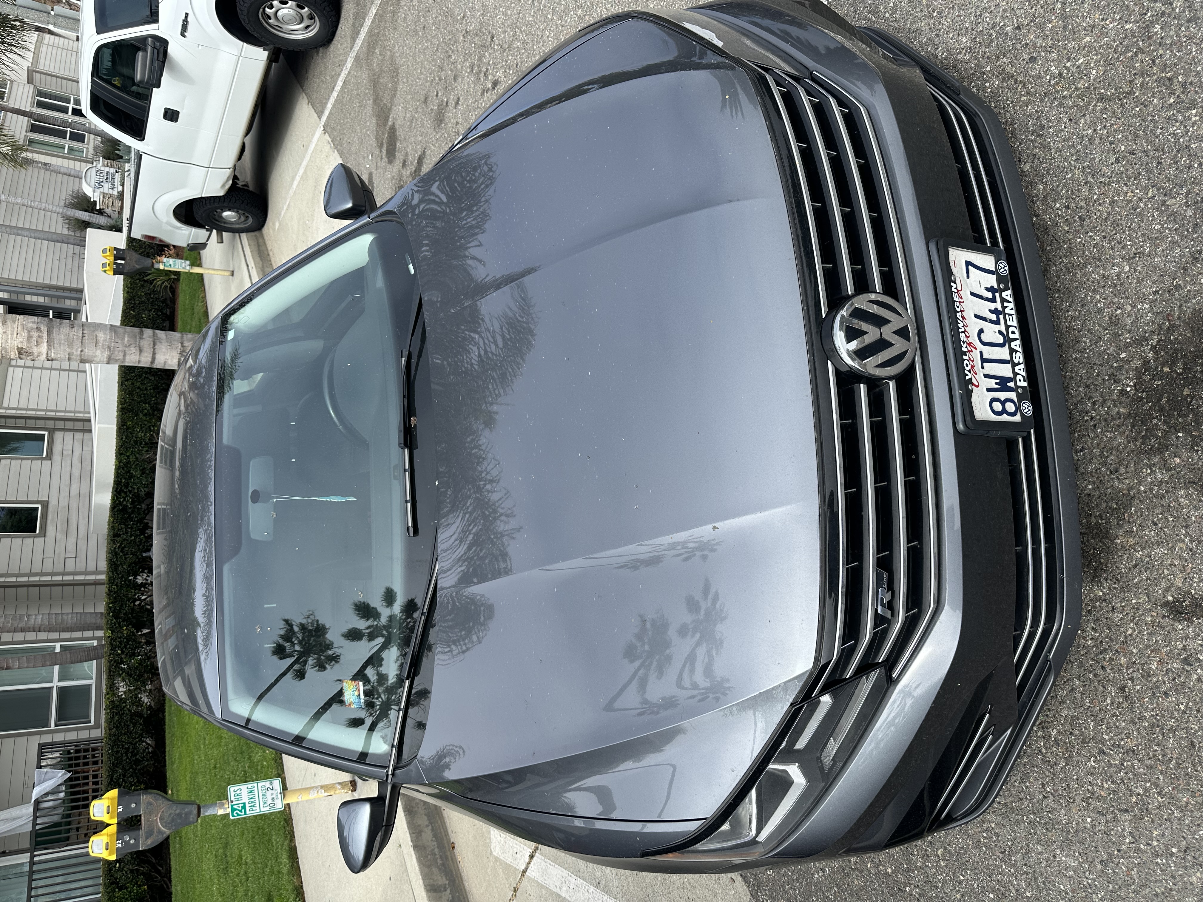 Used 2018 Volkswagen Passat 2.0T R-Line FWD image 1