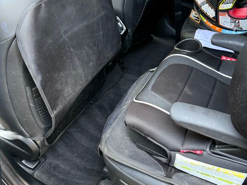 Used 2023 Kia Sorento SX image 6