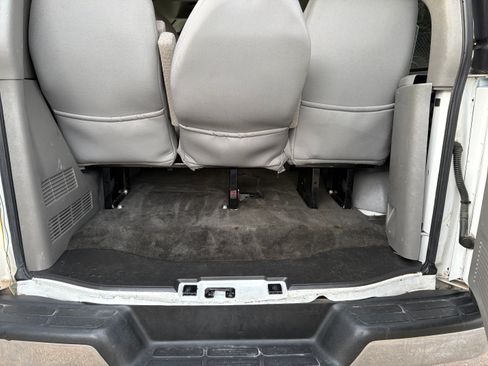 Used 2015 Chevrolet Express 2500 LT w/ LT Preferred Equipment Group image 10