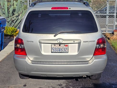 Used 2006 Toyota Highlander 2WD image 8