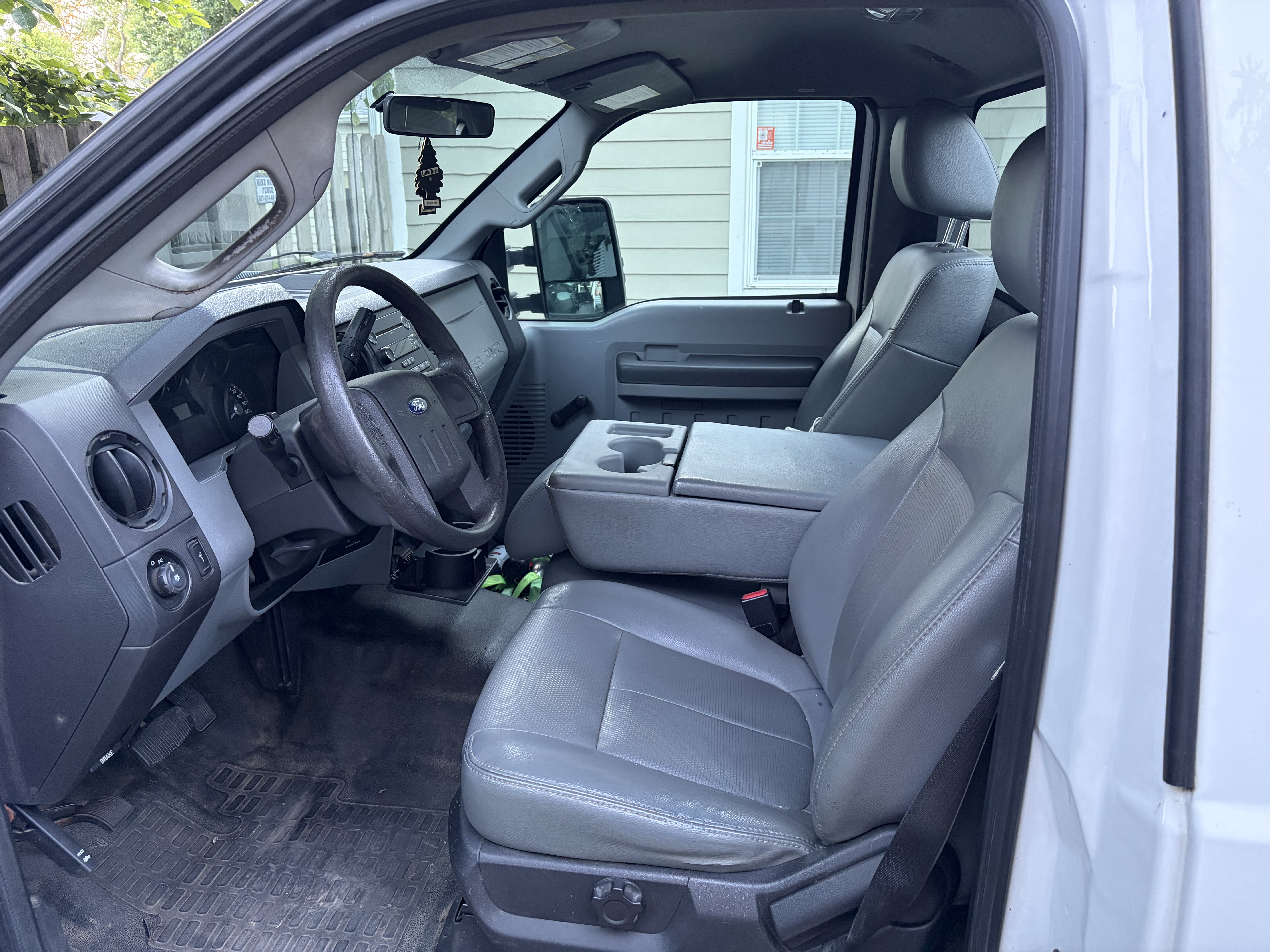 Used 2012 Ford F250 XL w/ XL Value Pkg RWD image 10