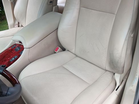 Used 2011 Lexus LS 460 image 9