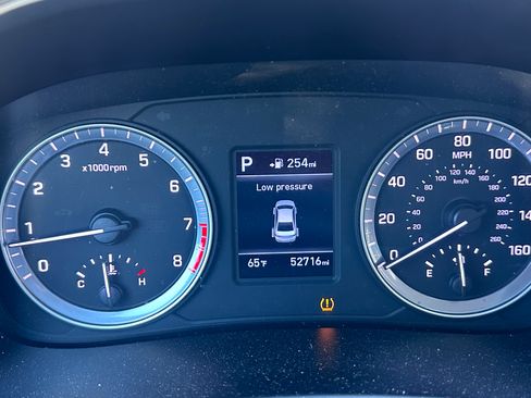 Used 2019 Hyundai Sonata SE w/ Cargo Package image 6