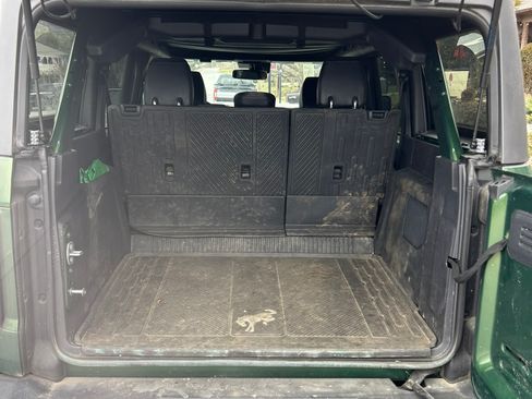 Used 2023 Ford Bronco Wildtrak image 10