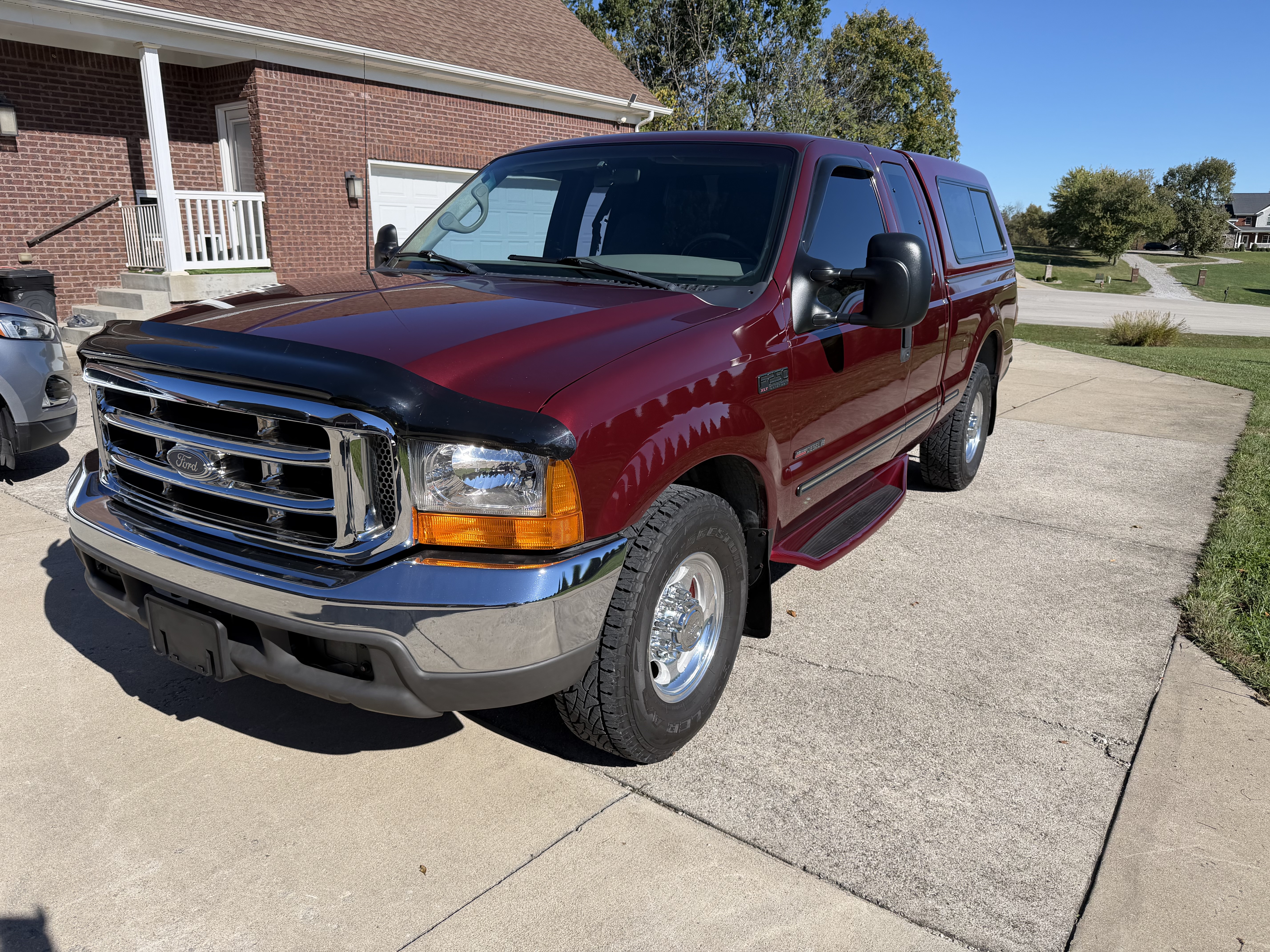 Used 1999 Ford F250 2WD SuperCab Super Duty image 2