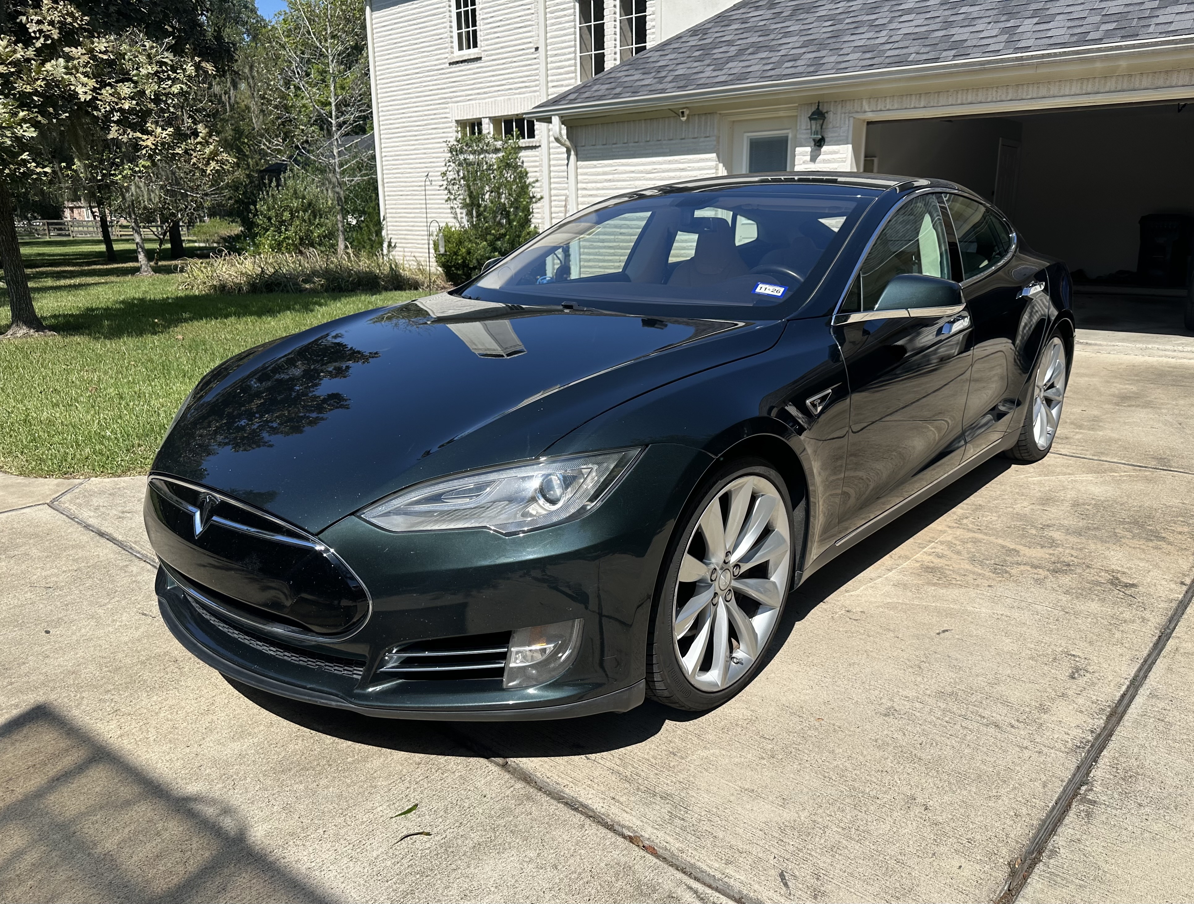 Used 2012 Tesla Model S RWD image 5