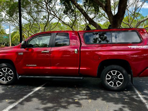Used 2018 Toyota Tundra SR5 w/ TRD Off Road Package AWD/4WD image 6
