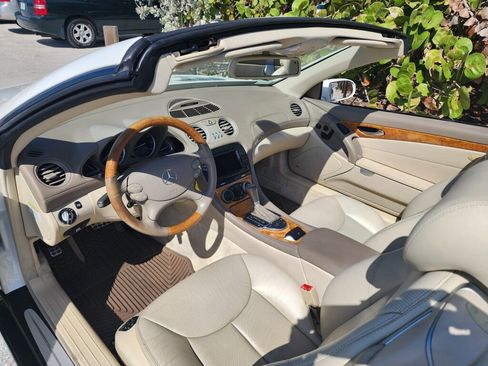 Used 2005 Mercedes-Benz SL 500 image 11