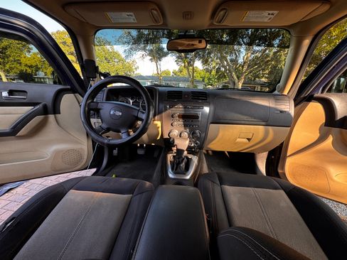 Used 2007 HUMMER H3 image 23