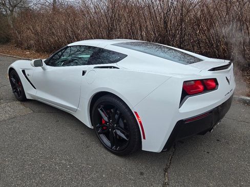 Used 2019 Chevrolet Corvette Stingray Coupe w/ Battery Protection Package image 15