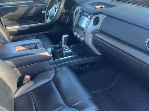 Used 2015 Toyota Tundra SR5 image 11