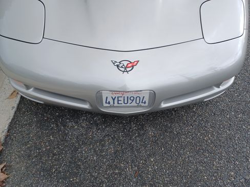 Used 2002 Chevrolet Corvette Convertible w/ Preferred Equipment Group2 image 5