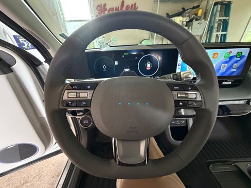 Used 2026 Hyundai Ioniq 5 Limited RWD image 12