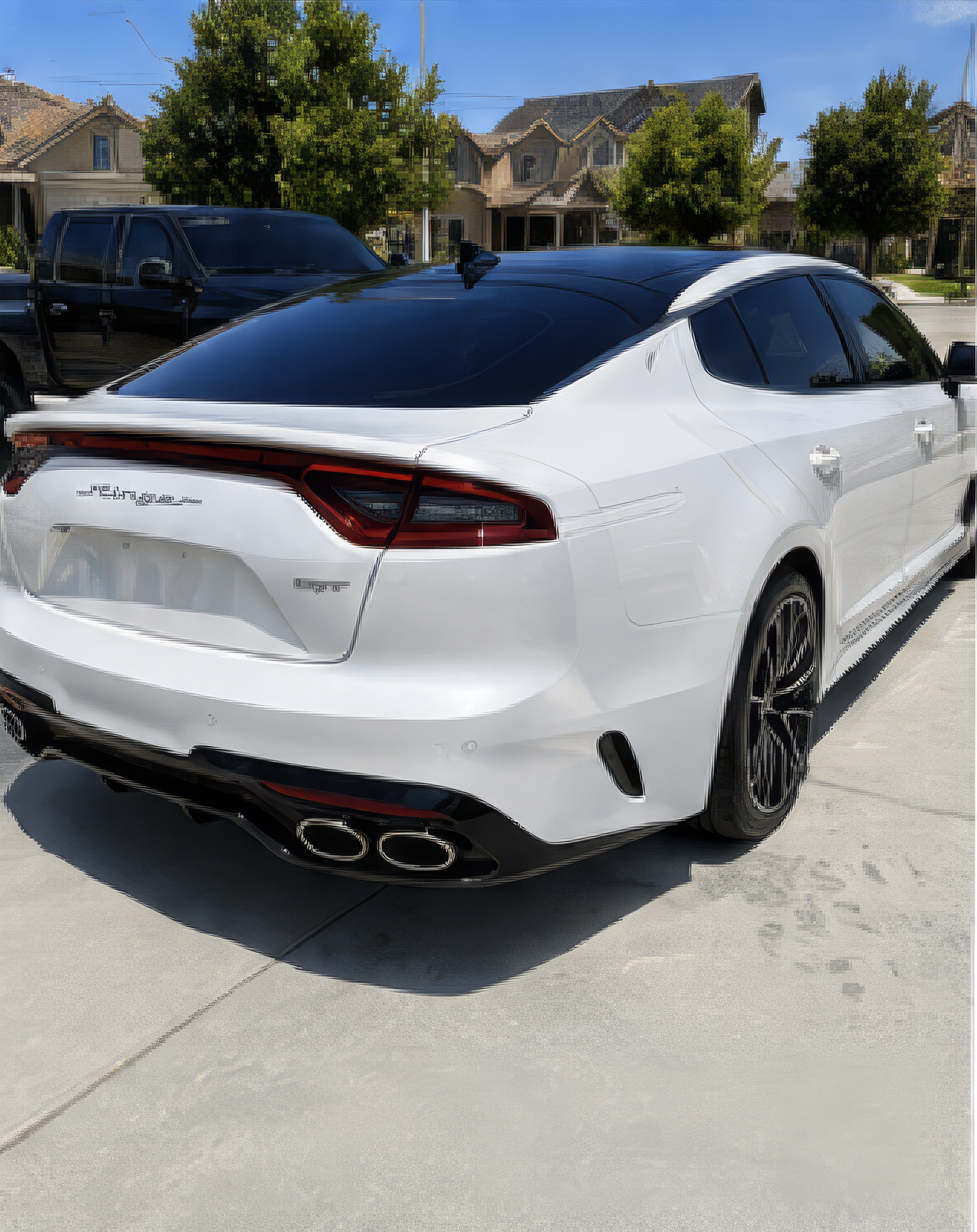 Used 2023 Kia Stinger GT-Line w/ Sun & Sound Package AWD/4WD image 2
