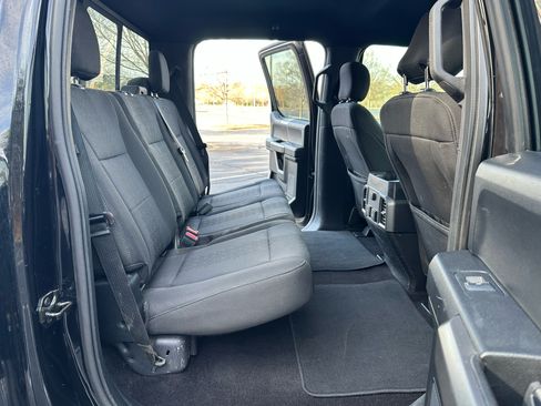 Used 2018 Ford F150 XLT w/ Equipment Group 302A Luxury image 25