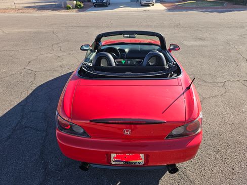Used 2001 Honda S2000 image 18