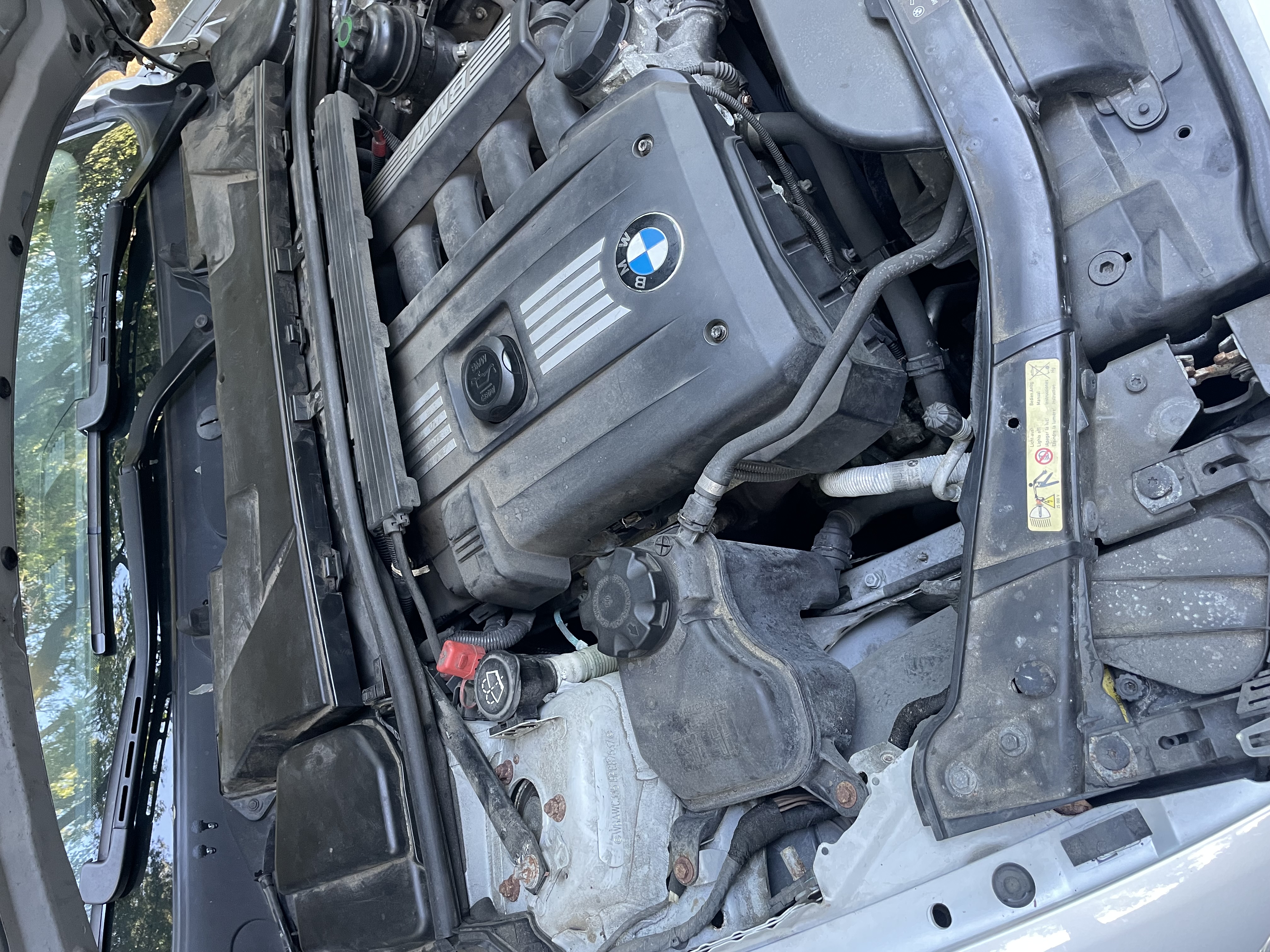 Used 2009 BMW 328i xDrive Coupe AWD/4WD image 34