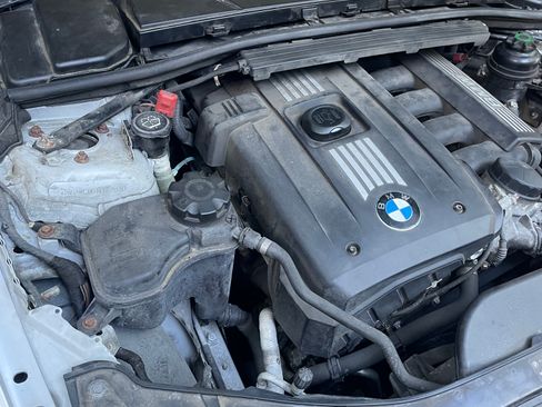 Used 2009 BMW 328i xDrive Coupe AWD/4WD image 34