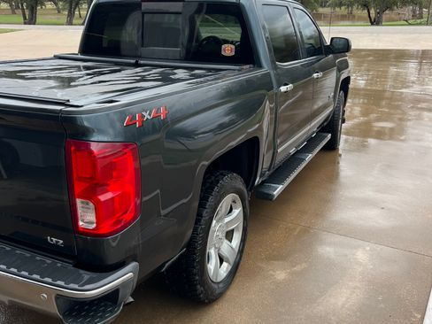 Used 2018 Chevrolet Silverado 1500 LTZ w/ Texas Edition image 10