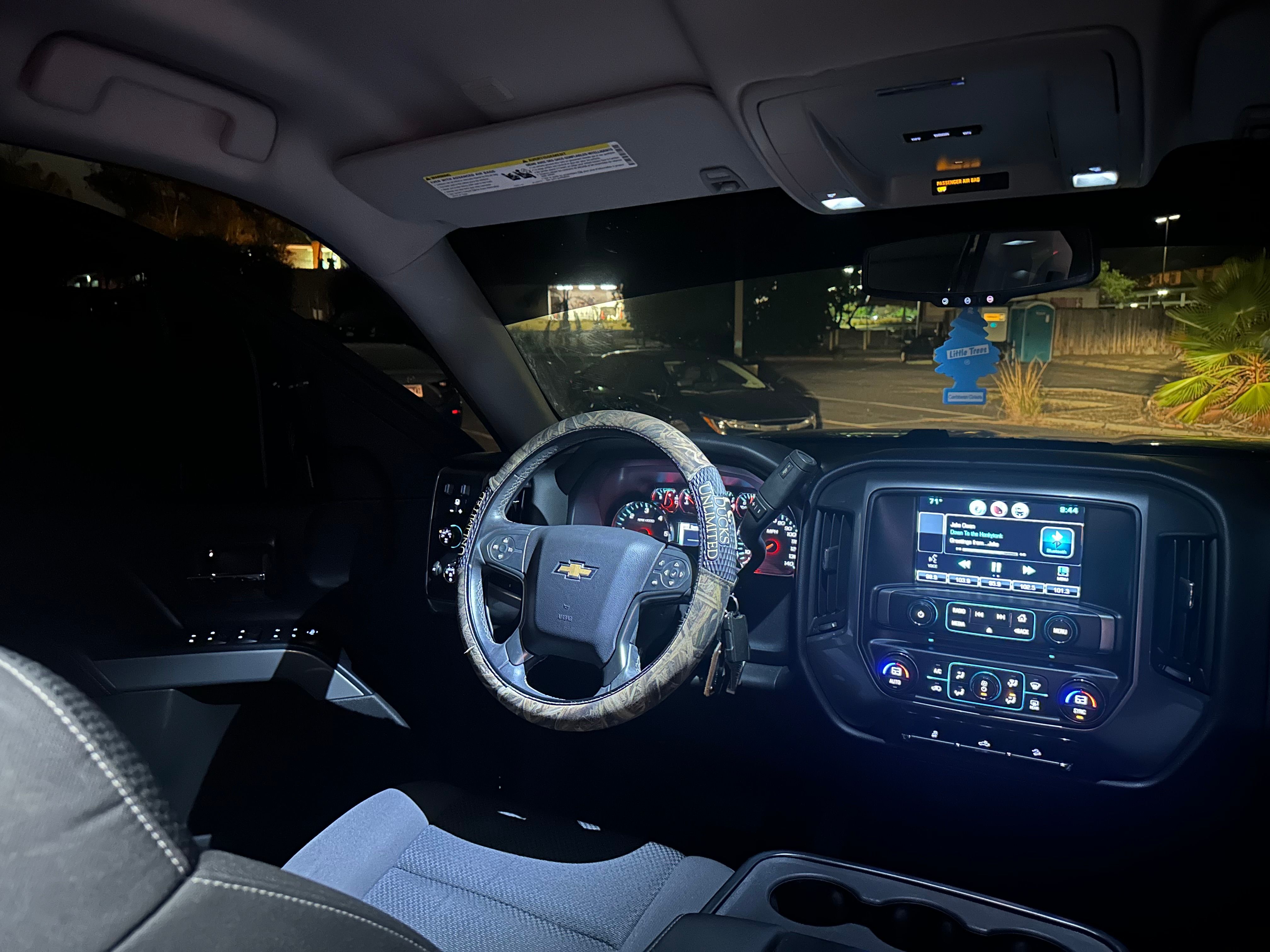 Used 2015 Chevrolet Silverado 1500 LT w/ All Star Edition AWD/4WD image 12