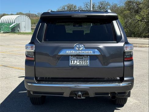 Used 2018 Toyota 4Runner Limited image 5