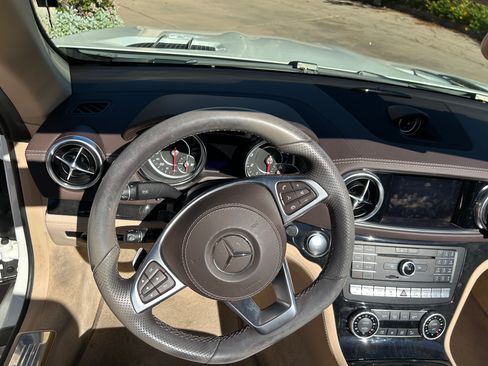 Used 2019 Mercedes-Benz SL 450 image 23