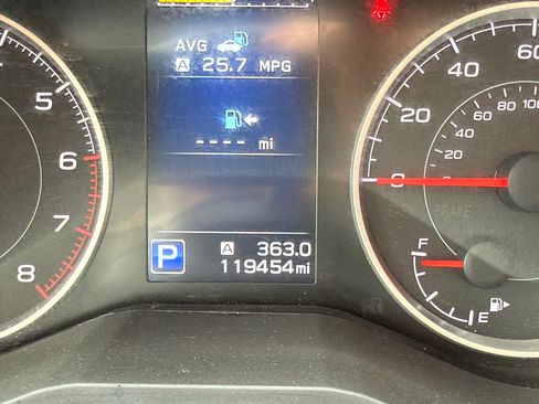 Used 2022 Subaru Ascent Onyx Edition AWD/4WD image 16