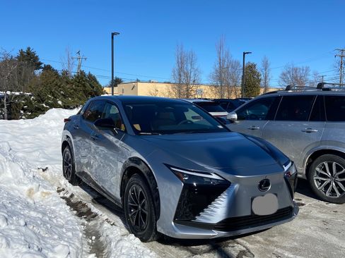 Used 2026 Lexus RZ 450e 450e Premium Sport Utility 4D w/ Technology Package image 2