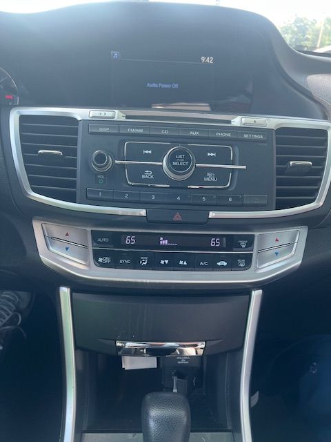 Used 2013 Honda Accord LX-S image 5
