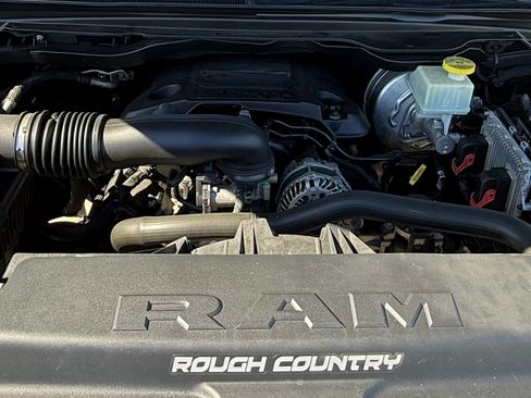 Used 2019 RAM 1500 Laramie w/ Sport Appearance Package image 15