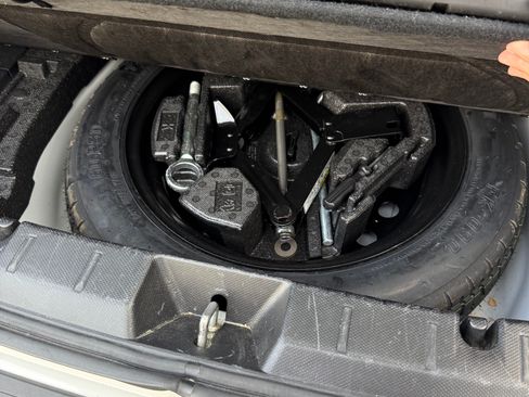 Used 2019 Subaru Crosstrek 2.0i Premium AWD/4WD image 14