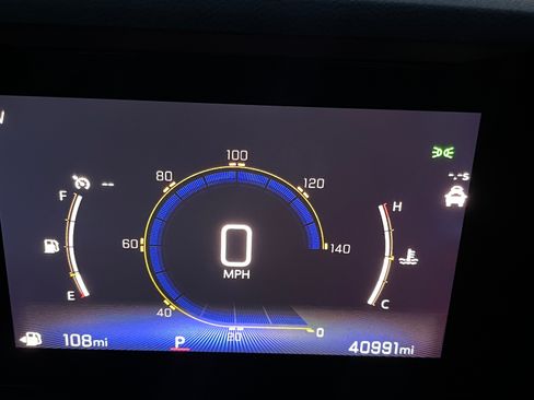 Used 2024 Chevrolet TrailBlazer LT w/ Driver Confidence Package image 11