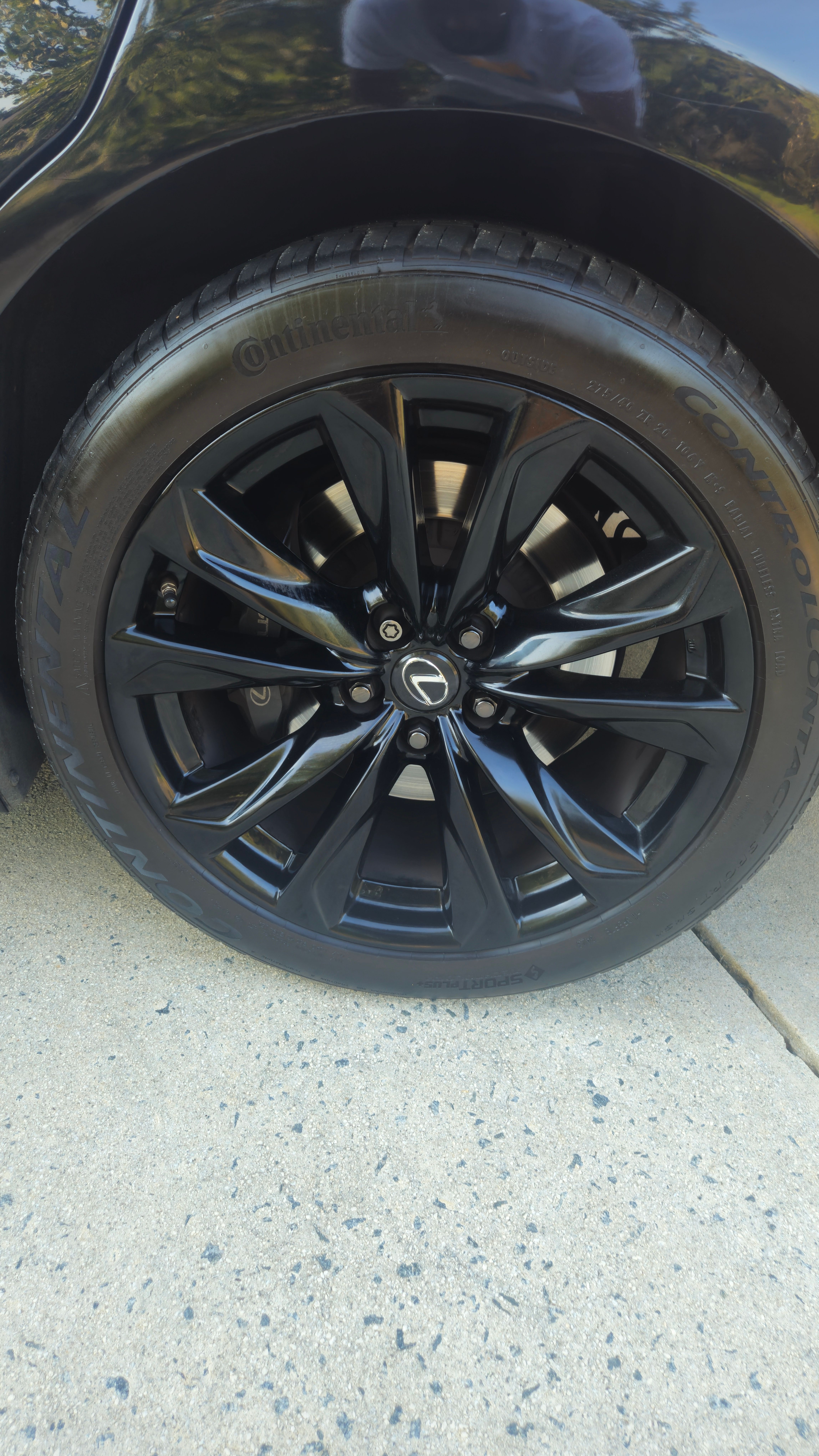 Used 2019 Lexus LS 500 F Sport w/ Accessory Package (Z2) AWD/4WD image 10