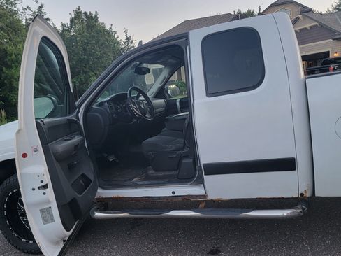 Used 2007 Chevrolet Silverado 1500 LT w/ 1LT Convenience Package image 16