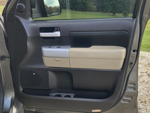 Used 2008 Toyota Tundra Limited image 16