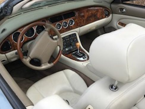Used 2005 Jaguar XK8 Convertible image 5
