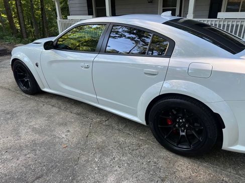 Used 2021 Dodge Charger SRT Hellcat RWD image 2