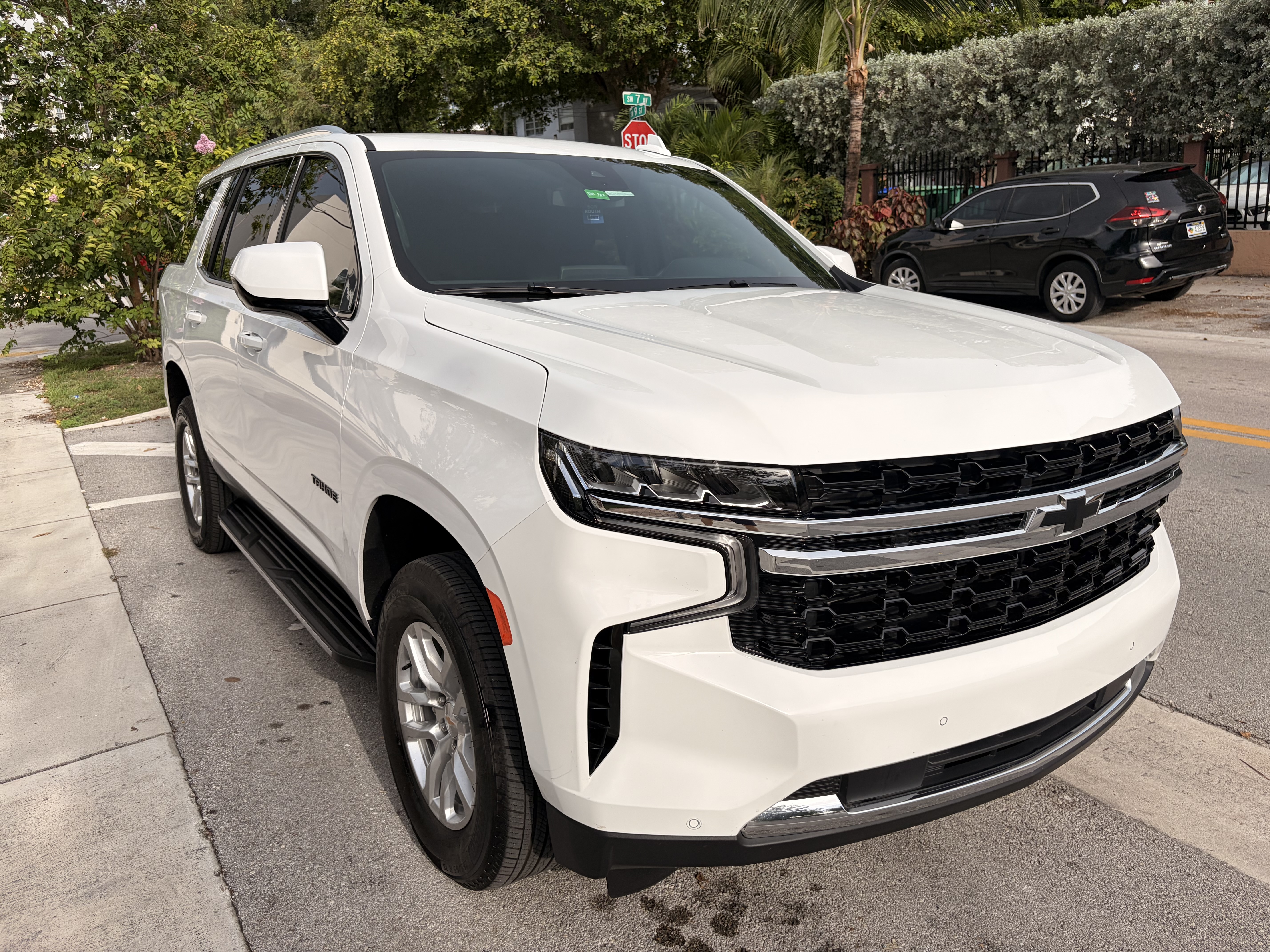 Used 2024 Chevrolet Tahoe LS RWD image 16