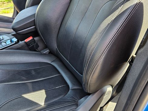 Used 2020 BMW X1 xDrive28i image 11