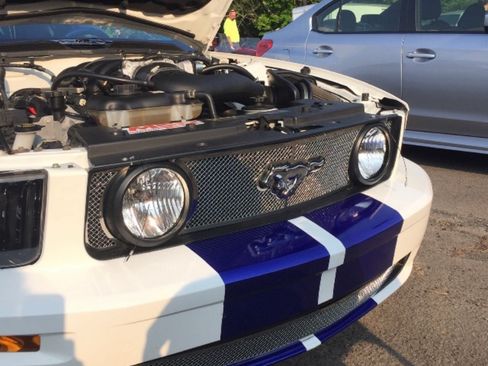 Used 2006 Ford Mustang GT Premium image 4