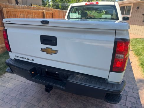 Used 2018 Chevrolet Silverado 1500 W/T w/ Trailering Package image 13