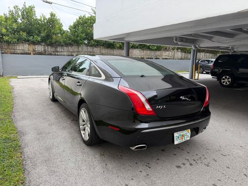 Used 2012 Jaguar XJ L RWD image 5
