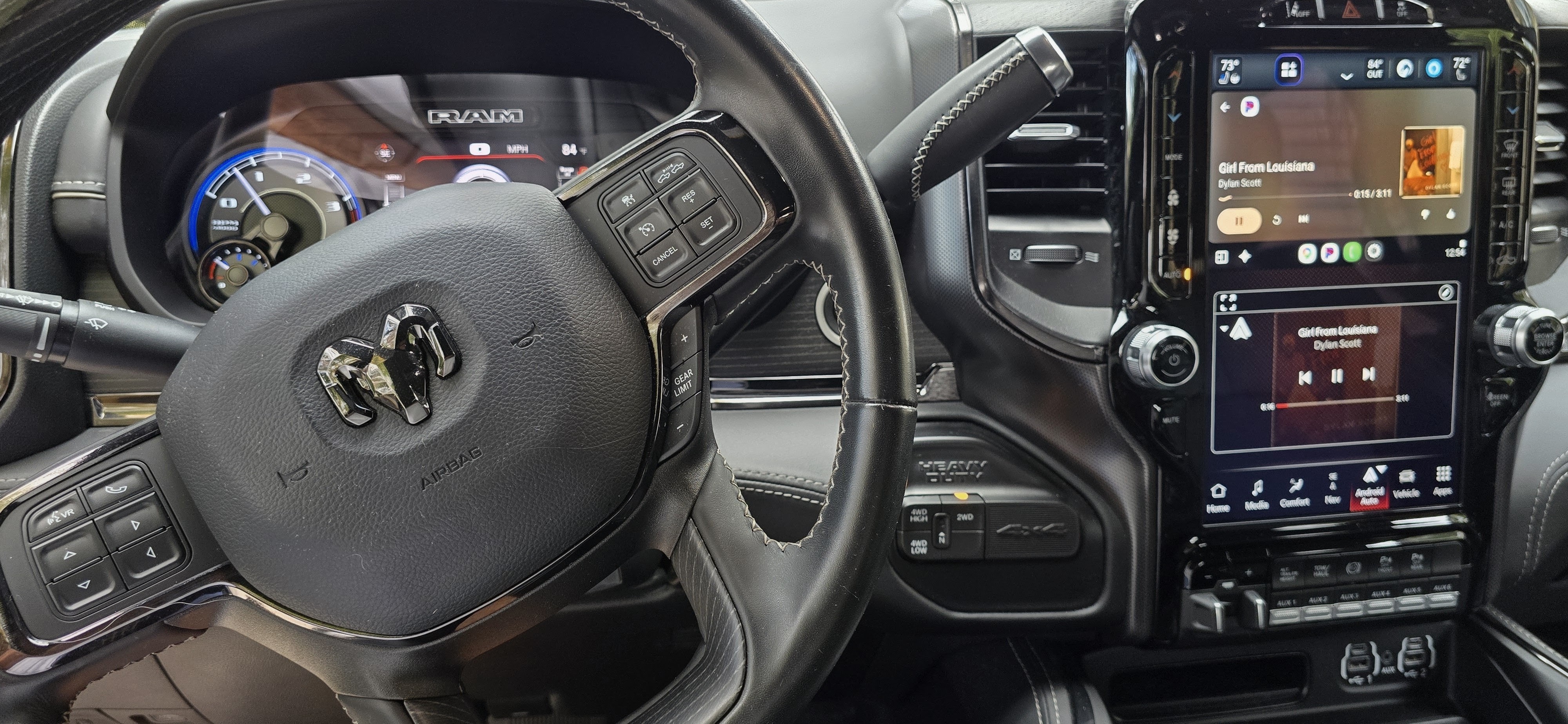Used 2022 RAM 3500 Limited AWD/4WD image 17