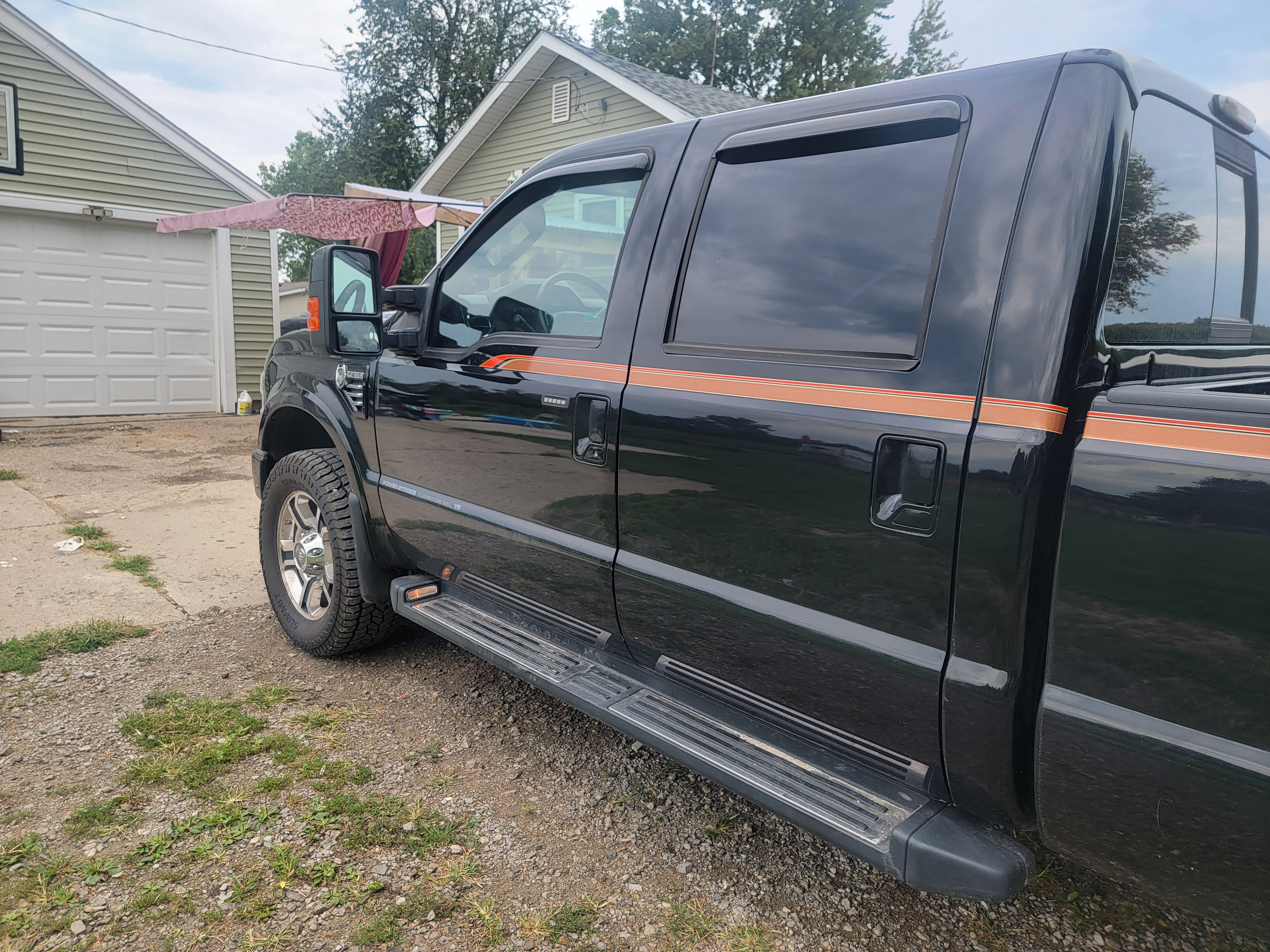 Used 2008 Ford F250 Harley-Davidson AWD/4WD image 6