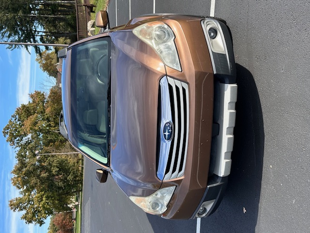 Used 2012 Subaru Outback 2.5i Limited w/ Moonroof Pkg AWD/4WD image 1