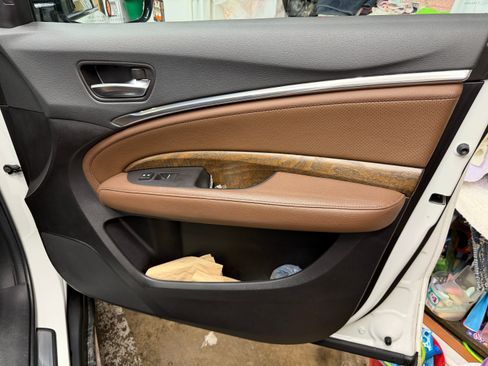 Used 2019 Acura MDX SH-AWD w/ Technology Package image 16