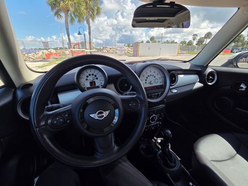 Used 2012 MINI Cooper Hardtop FWD image 10